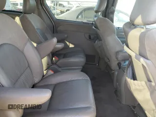 2001 Chrysler Town & Country Limited with VIN 2C8GP64L61R274410, listed as a Copart auction lot 83494004 with 164,347 mi miles and Salvage Title. Bid and sale history available at carsss.com. Image 11.