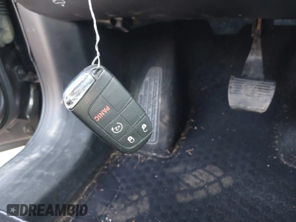 2019 Jeep Compass Latitude with VIN 3C4NJDBB2KT787029, listed as a IAAI auction lot 41704303 with 45,492 mi miles. Bid and sale history available at carsss.com. Image 11.