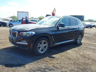 2019 BMW X3 sDrive30i z VIN 5UXTR7C50KLF28854, wystawiony jako IAAI lot #41907021 z przebiegiem 48 405 mil mil oraz . Historia ofert i sprzedaży dostępna na DreamBid. Obrazek 2.