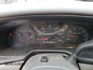 2000 Ford Taurus SE z VIN 1FAFP53U5YA259273, wystawiony jako Copart lot #52787305 z przebiegiem 234 848 mil mil oraz Szkoda całkowita • Salvage title. Historia ofert i sprzedaży dostępna na DreamBid. Obrazek 9.