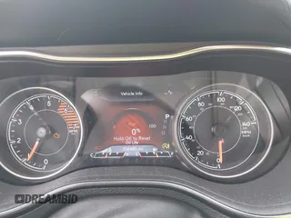 2019 Jeep Cherokee Trailhawk Elite with VIN 1C4PJMBN9KD258508, listed as a IAAI auction lot 42389006 with 106,480 mi miles and . Bid and sale history available at DreamBid. Image 7.