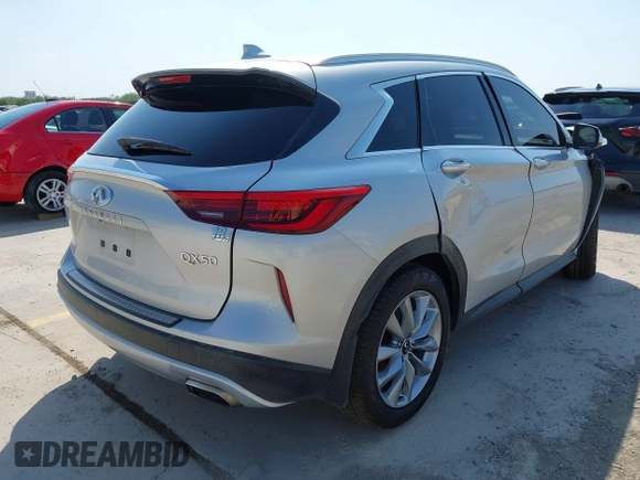 2021 Infiniti QX50 Luxe with VIN 3PCAJ5BA3MF120824, listed as a IAAI auction lot 41278149 with 52,104 mi miles and . Bid and sale history available at DreamBid. Image 4.