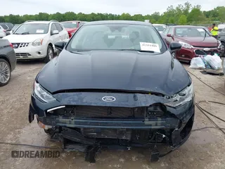 2020 Ford Fusion SE с VIN 3FA6P0LU4LR163314, выставлен на аукционе IAAI как лот 42351409 с пробегом 61 889 миль миль и . История ставок и продаж доступна на DreamBid. Изображение 12.