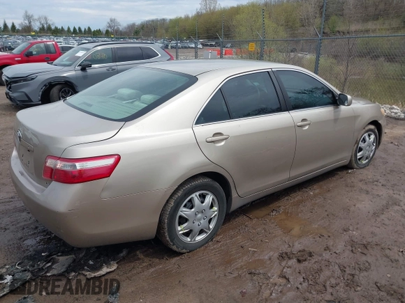 2008 Toyota Camry LE with VIN 4T1BE46K88U238575, listed as a IAAI auction lot 42112928 with 209,684 mi miles. Bid and sale history available at carsss.com. Image 4.