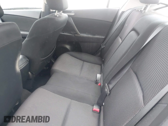 2012 Mazda 3 i Touring с VIN JM1BL1V8XC1544668, выставлен на аукционе IAAI как лот 42518880 с пробегом 111 554 миль миль и . История ставок и продаж доступна на DreamBid. Изображение 8.