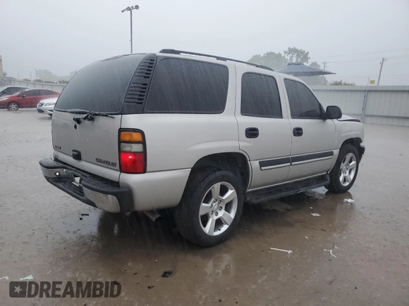 2004 Chevrolet Tahoe LS with VIN 1GNEC13Z24R310768, listed as a Copart auction lot 55886055 with 246,093 mi miles and Salvage title. Bid and sale history available at DreamBid. Image 3.
