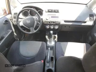 2007 Honda Fit Sport with VIN JHMGD38667S047110, listed as a Copart auction lot 69097094 with 231,662 mi miles and Salvage Title. Bid and sale history available at carsss.com. Image 8.