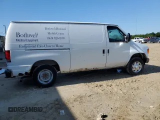 2007 Ford Econoline Cargo Commercial z VIN 1FTNE14W37DA69134, wystawiony jako Copart lot #57874075 z przebiegiem 192 378 mil mil oraz Szkoda całkowita • Salvage title. Historia ofert i sprzedaży dostępna na DreamBid. Obrazek 3.