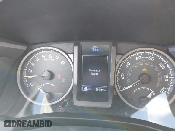 2019 Toyota Tacoma SR with VIN 3TMCZ5AN7KM213537, listed as a IAAI auction lot 42442068 with 39,969 mi miles and . Bid and sale history available at DreamBid. Image 7.