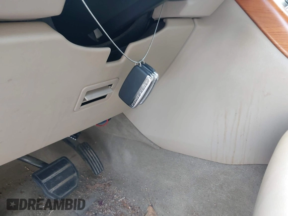 2011 Land Rover Range Rover Sport HSE с VIN SALSF2D43BA295388, выставлен на аукционе IAAI как лот 42664915 с пробегом Не указан миль и . История ставок и продаж доступна на DreamBid. Изображение 11.
