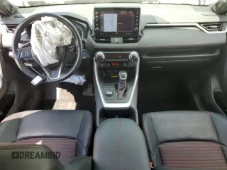 2022 Toyota RAV4 XSE with VIN JTMEB3FV4ND076096, listed as a Copart auction lot 58802695 with 141,543 mi miles and Salvage title. Bid and sale history available at DreamBid. Image 8.
