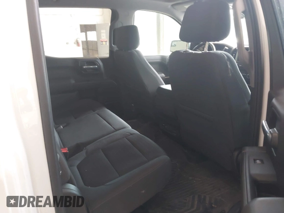 2021 Chevrolet Silverado 1500 LT z VIN 3GCUYDEDXMG439687, wystawiony jako IAAI lot #42561881 z przebiegiem 100 793 mil mil oraz . Historia ofert i sprzedaży dostępna na DreamBid. Obrazek 8.