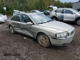 2001 Volvo S80 with VIN YV1TS94D711150461, listed as a Copart auction lot 70558494 with 244,539 mi miles and Salvage Title. Bid and sale history available at carsss.com. Image 4.