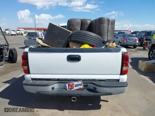 2005 Chevrolet Silverado 1500 LS with VIN 2GCEC19V351168700, listed as a IAAI auction lot 42018925 with 229,386 mi miles. Bid and sale history available at carsss.com. Image 16.