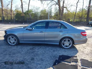 2013 Mercedes-Benz E 350 Luxury with VIN WDDHF5KB4DA664823, listed as a IAAI auction lot 41790453 with 71,429 mi miles and . Bid and sale history available at DreamBid. Image 15.