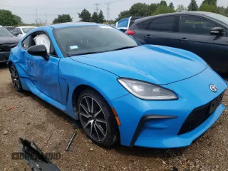 2022 Toyota GR86 with VIN JF1ZNBC10N8752398, listed as a Copart auction lot 57057444 with 32,502 mi miles and Salvage Title. Bid and sale history available at carsss.com. Image 4.