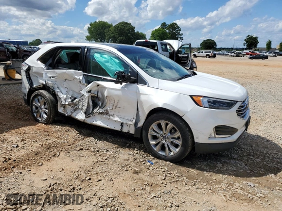 2020 Ford Edge Titanium with VIN 2FMPK3K93LBA53778, listed as a Copart auction lot 59059085 with 121,277 mi miles and Salvage title. Bid and sale history available at DreamBid. Image 4.