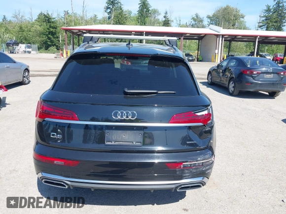 2023 Audi Q5 S line Premium Plus z VIN WA1EAAFY7P2125446, wystawiony jako IAAI lot #42374440 z przebiegiem 24 682 mil mil oraz . Historia ofert i sprzedaży dostępna na DreamBid. Obrazek 16.