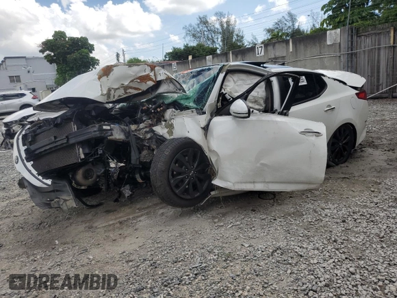 2015 Kia Optima EX z VIN 5XXGN4A70FG481037, wystawiony jako Copart lot #63845355 z przebiegiem Nie podano mil oraz Szkoda całkowita • Salvage title. Historia ofert i sprzedaży dostępna na DreamBid. Obrazek 1.
