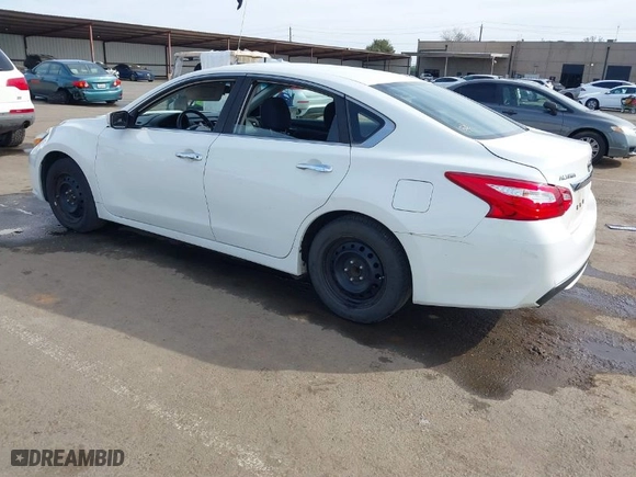 2016 Nissan Altima 2.5 SR with VIN 1N4AL3AP0GC173508, listed as a IAAI auction lot 41681087 with 153,004 mi miles. Bid and sale history available at carsss.com. Image 3.