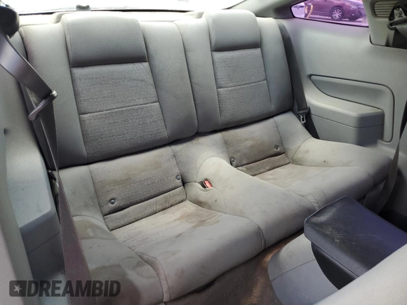 2008 Ford Mustang Deluxe with VIN 1ZVHT80N985139981, listed as a Copart auction lot 62411995 with 235,999 mi miles and Salvage title. Bid and sale history available at DreamBid. Image 10.