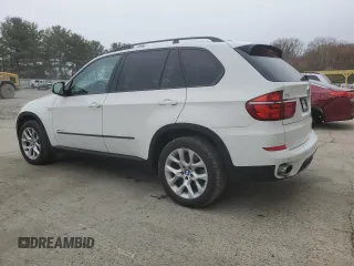 2011 BMW X5 35i z VIN 5UXZV4C54BL402434, wystawiony jako Copart lot #52797515 z przebiegiem 181 109 mil mil oraz Czysty tytuł • Clean title. Historia ofert i sprzedaży dostępna na DreamBid. Obrazek 2.