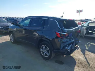 2024 Jeep Compass Sport with VIN 3C4NJDANXRT121722, listed as a IAAI auction lot 41236232 with 8,702 mi miles. Bid and sale history available at carsss.com. Image 3.