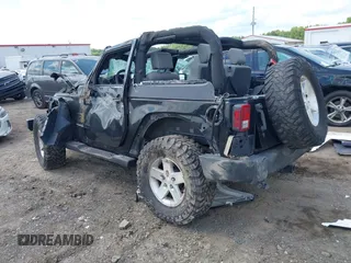 2009 Jeep Wrangler Rubicon с VIN 1J4GA64159L706906, выставлен на аукционе IAAI как лот 42463660 с пробегом Не указан миль и . История ставок и продаж доступна на DreamBid. Изображение 3.
