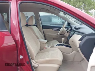 2015 Nissan Rogue SL with VIN 5N1AT2MV0FC822619, listed as a IAAI auction lot 42127713 with 138,825 mi miles and . Bid and sale history available at carsss.com. Image 5.