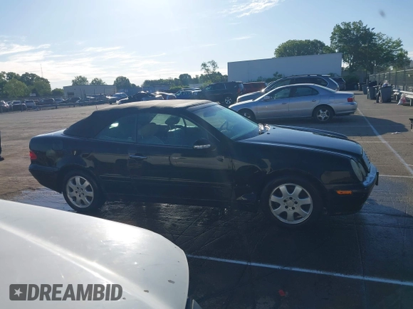 2003 Mercedes-Benz CLK 320 with VIN WDBLK65G63T131225, listed as a IAAI auction lot 42060339 with 162,918 mi miles and . Bid and sale history available at DreamBid. Image 13.