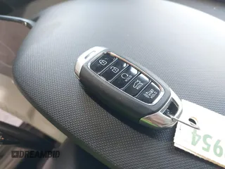 2023 Hyundai Elantra Limited z VIN KMHLN4AJ9PU052528, wystawiony jako IAAI lot #42412356 z przebiegiem 19 254 mil mil oraz . Historia ofert i sprzedaży dostępna na DreamBid. Obrazek 11.