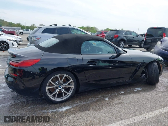 2020 BMW Z4 sDrive30i с VIN WBAHF3C06LWW54465, выставлен на аукционе IAAI как лот 42086908 с пробегом 22 494 миль миль и . История ставок и продаж доступна на DreamBid. Изображение 13.