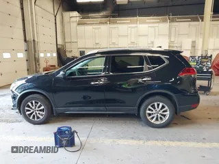 2017 Nissan Rogue SL with VIN 5N1AT2MV1HC752891, listed as a IAAI auction lot 41993353 with 95,948 mi miles. Bid and sale history available at carsss.com. Image 14.