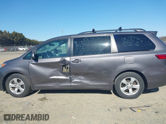 2016 Toyota Sienna LE AAS with VIN 5TDKK3DC3GS765784, listed as a IAAI auction lot 41759100 with 119,218 mi miles. Bid and sale history available at carsss.com. Image 14.