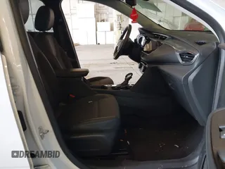 2022 Buick Encore GX Select с VIN KL4MMESL9NB011479, выставлен на аукционе IAAI как лот 42105662 с пробегом 33 823 миль миль и . История ставок и продаж доступна на DreamBid. Изображение 5.