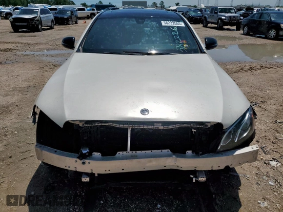2017 Mercedes-Benz E 300 Luxury with VIN WDDZF4KB3HA174183, listed as a Copart auction lot 58222665 with 50,761 mi miles and Salvage title. Bid and sale history available at DreamBid. Image 5.