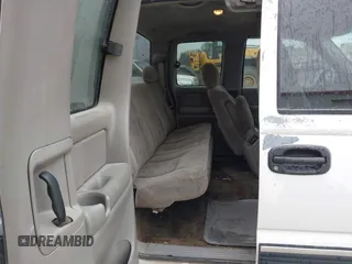 2000 Chevrolet Silverado 1500 LS with VIN 2GCEC19T4Y1407058, listed as a IAAI auction lot 41699820 with 309,057 mi miles. Bid and sale history available at carsss.com. Image 8.