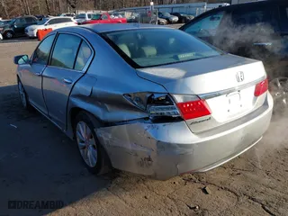 2015 Honda Accord Sedan EX-L with VIN 1HGCR2F86FA104086, listed as a IAAI auction lot 41395174 with 199,287 mi miles. Bid and sale history available at carsss.com. Image 3.