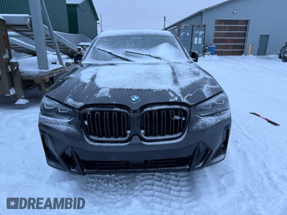 2023 BMW X4 M40i z VIN 5UX43DT03P9S61199, wystawiony jako Copart lot #86424734 z przebiegiem Nie podano mil oraz Szkody całkowita. Historia ofert i sprzedaży dostępna na DreamBid. Obrazek 5.