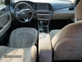 2019 Hyundai Sonata SE with VIN 5NPE24AF8KH806510, listed as a Copart auction lot 64834784 with 30,314 mi miles and Salvage Title. Bid and sale history available at DreamBid. Image 8.