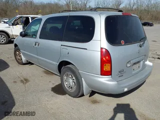 2000 Nissan Quest GXE with VIN 4N2XN11T2YD807250, listed as a IAAI auction lot 41711556 with 122,831 mi miles. Bid and sale history available at carsss.com. Image 3.