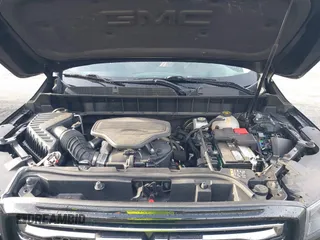 2018 GMC Acadia SLE with VIN 1GKKNTLS2JZ240953, listed as a IAAI auction lot 40440458 with 96,087 mi miles. Bid and sale history available at carsss.com. Image 10.