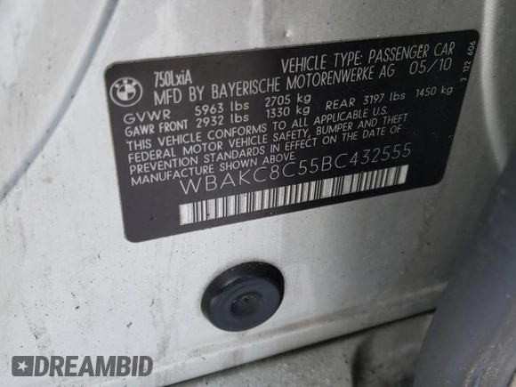 2011 BMW 7 Series 750Li xDrive with VIN WBAKC8C55BC432555, listed as a Copart auction lot 41784645 with 0 mi miles and Salvage Title. Bid and sale history available at carsss.com. Image 12.