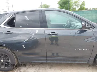 2020 Chevrolet Equinox LT z VIN 2GNAXKEV9L6105008, wystawiony jako IAAI lot #42114279 z przebiegiem 147 489 mil mil oraz . Historia ofert i sprzedaży dostępna na DreamBid. Obrazek 13.