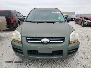 2005 Kia Sportage LX with VIN KNDJE723557062868, listed as a Copart auction lot 41758315 with 184,368 mi miles and Clean Title. Bid and sale history available at carsss.com. Image 5.