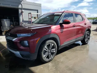 2021 Chevrolet TrailBlazer LT with VIN KL79MPS22MB087796, listed as a Copart auction lot 46404935 with 77,950 mi miles and Salvage Title. Bid and sale history available at carsss.com. Image 1.