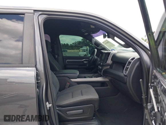 2022 Ram 1500 Big Horn with VIN 1C6SRFFT8NN137742, listed as a IAAI auction lot 42091761 with 38,005 mi miles and . Bid and sale history available at DreamBid. Image 5.