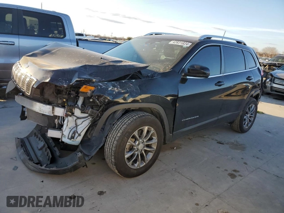 2021 Jeep Cherokee Latitude Plus с VIN 1C4PJLLB0MD113097, выставлен на аукционе Copart как лот 42831824 с пробегом 51 757 миль миль и Списание • Salvage title. История ставок и продаж доступна на DreamBid. Изображение 1.