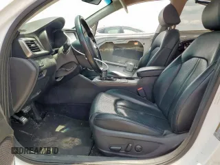 2020 Kia Optima LX with VIN 5XXGT4L32LG442977, listed as a Copart auction lot 59026745 with 81,080 mi miles and Salvage title. Bid and sale history available at DreamBid. Image 7.