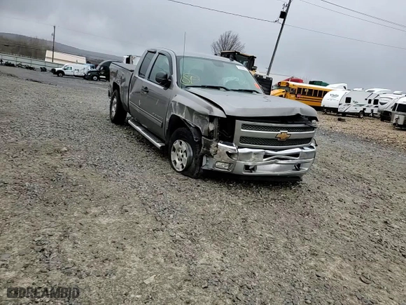 2013 Chevrolet Silverado 1500 LT with VIN 1GCRKSE75DZ381252, listed as a Copart auction lot 52698215 with 197,003 mi miles and Salvage Title. Bid and sale history available at carsss.com. Image 10.